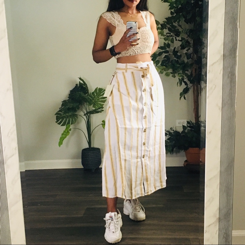 Stripe cropped pull on linen skirt small
